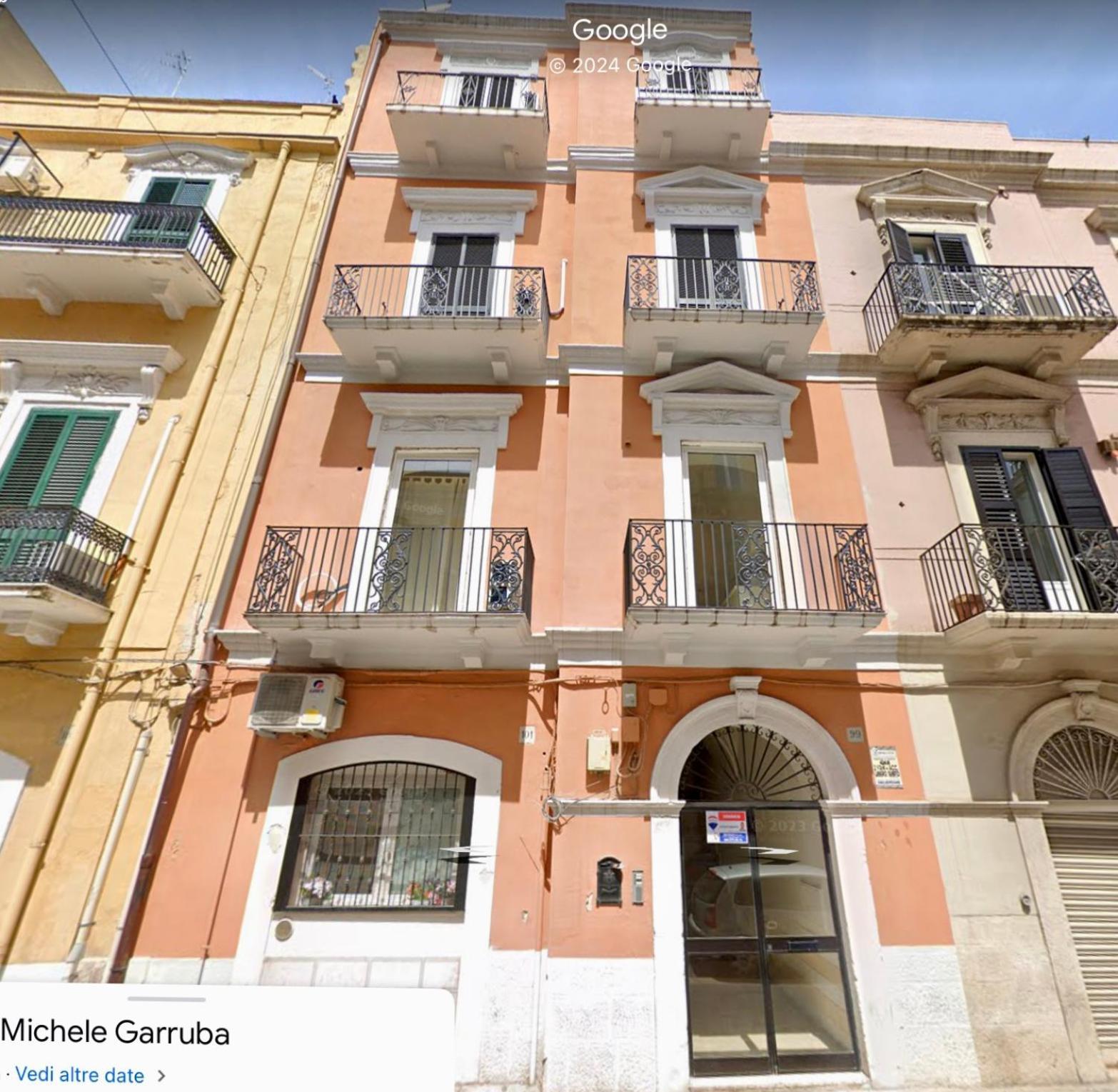 Casa Garruba 99 Apartment Bari Exterior photo