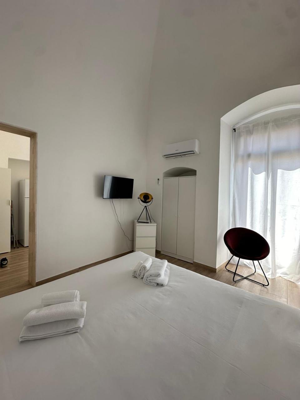 Casa Garruba 99 Apartment Bari Exterior photo